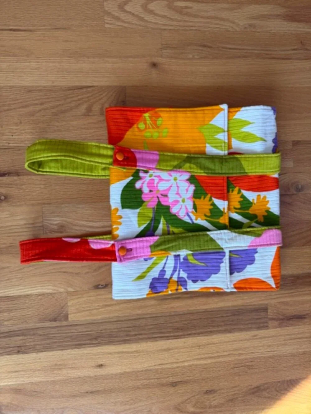 Hand Made Casserole / Pie Carrier. Machine Wash and Dry.